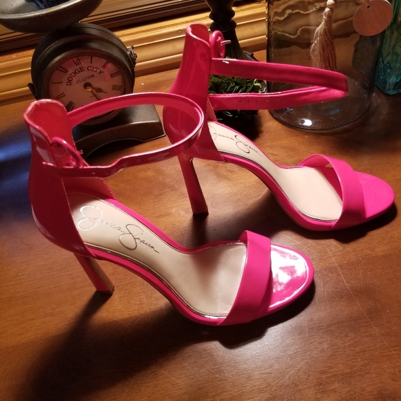 Jessica Simpson Ankle Strap Heels (10M) - Picture 15 of 16